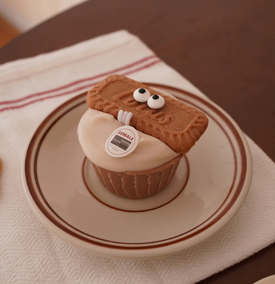 Sustainable and Eco-Friendly Decorative Scented Candles