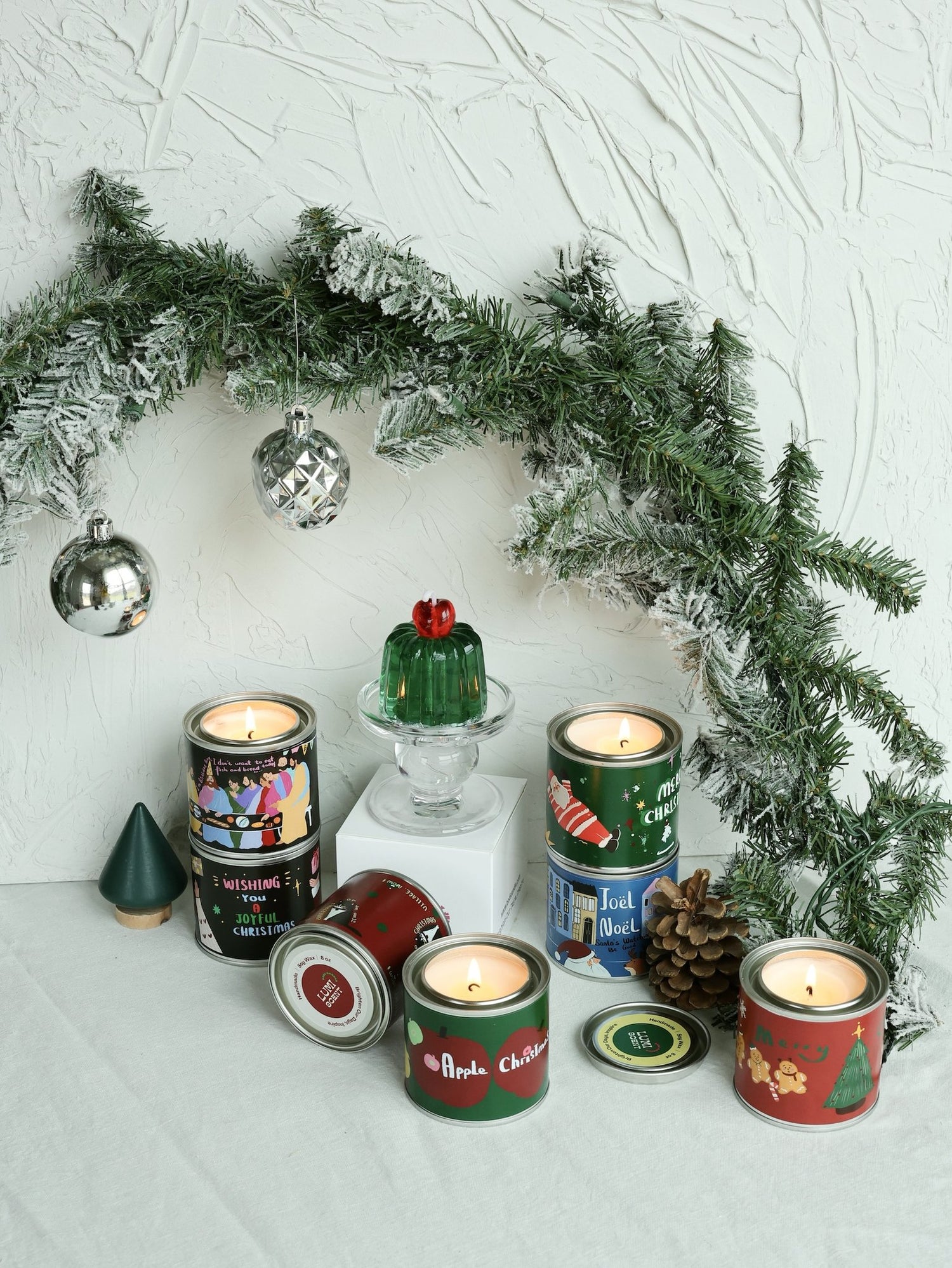 Build Your Own Christmas Gift Box